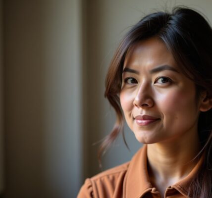 Maya Lauqué : découvrez sa silhouette et son itinéraire professionnel complet